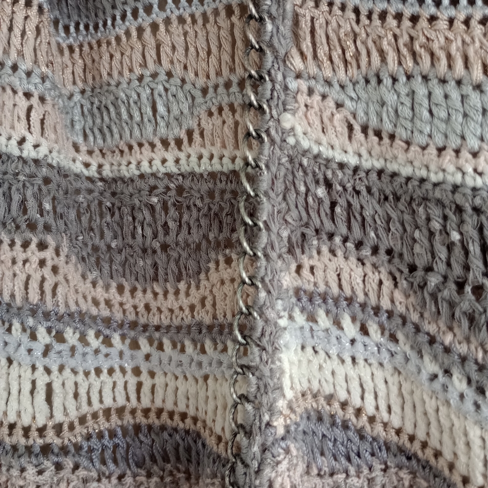 Curio Sweater - Picture 3 of 10